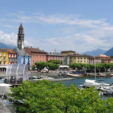 Yellow View Apartment - Happy Rentals Ronco sopra Ascona Dış mekan fotoğraf